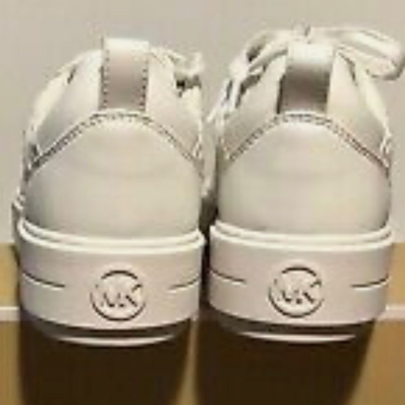 BNWT Michael Kors Emmett Lace-up Embossed Sneakers - Picture 6 of 8